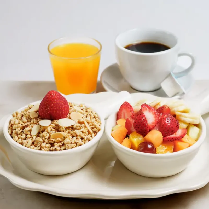 Stay & Breakfast – BAR Exclusive